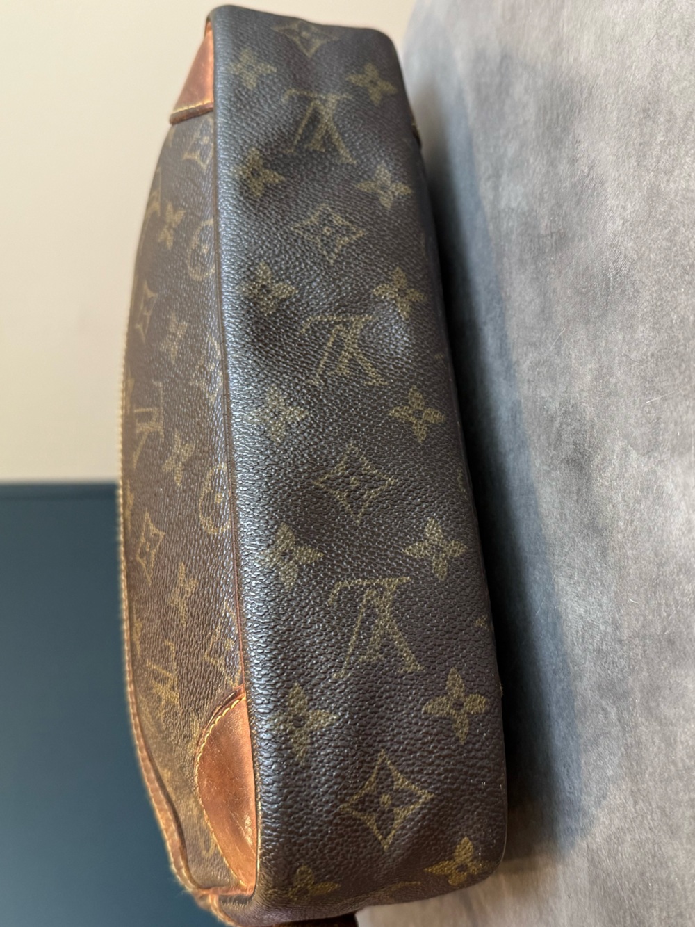 Louis Vuitton Vintage Brown Monogram Canvas Pouch - Picture 11 of 12